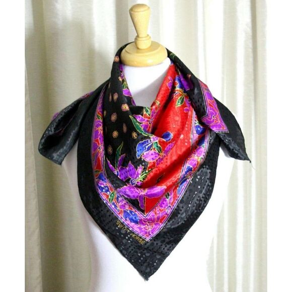 34.5"x33" SWIFT HORSE BLACK RED FLOWERS MULTICOLOR SILKY WOMEN SCARF SHAWL WRAP - Picture 4 of 6